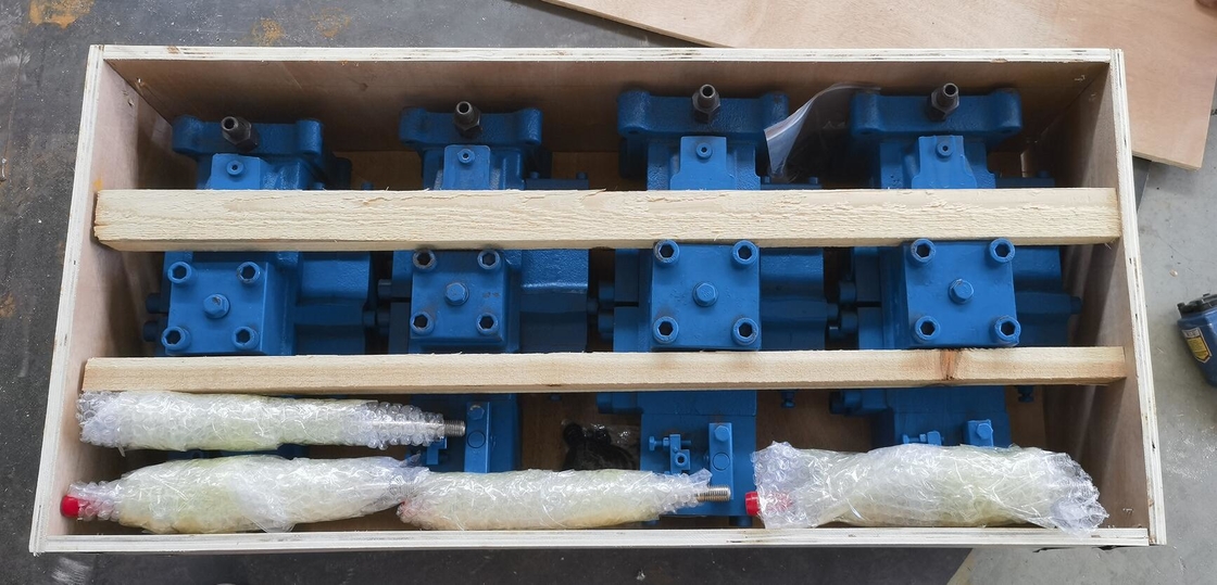 Winch Control Valve Block With Inlet/Outlet Port Size 20a-50a In Blue And Green For Optimal Operation Performance Efficiency